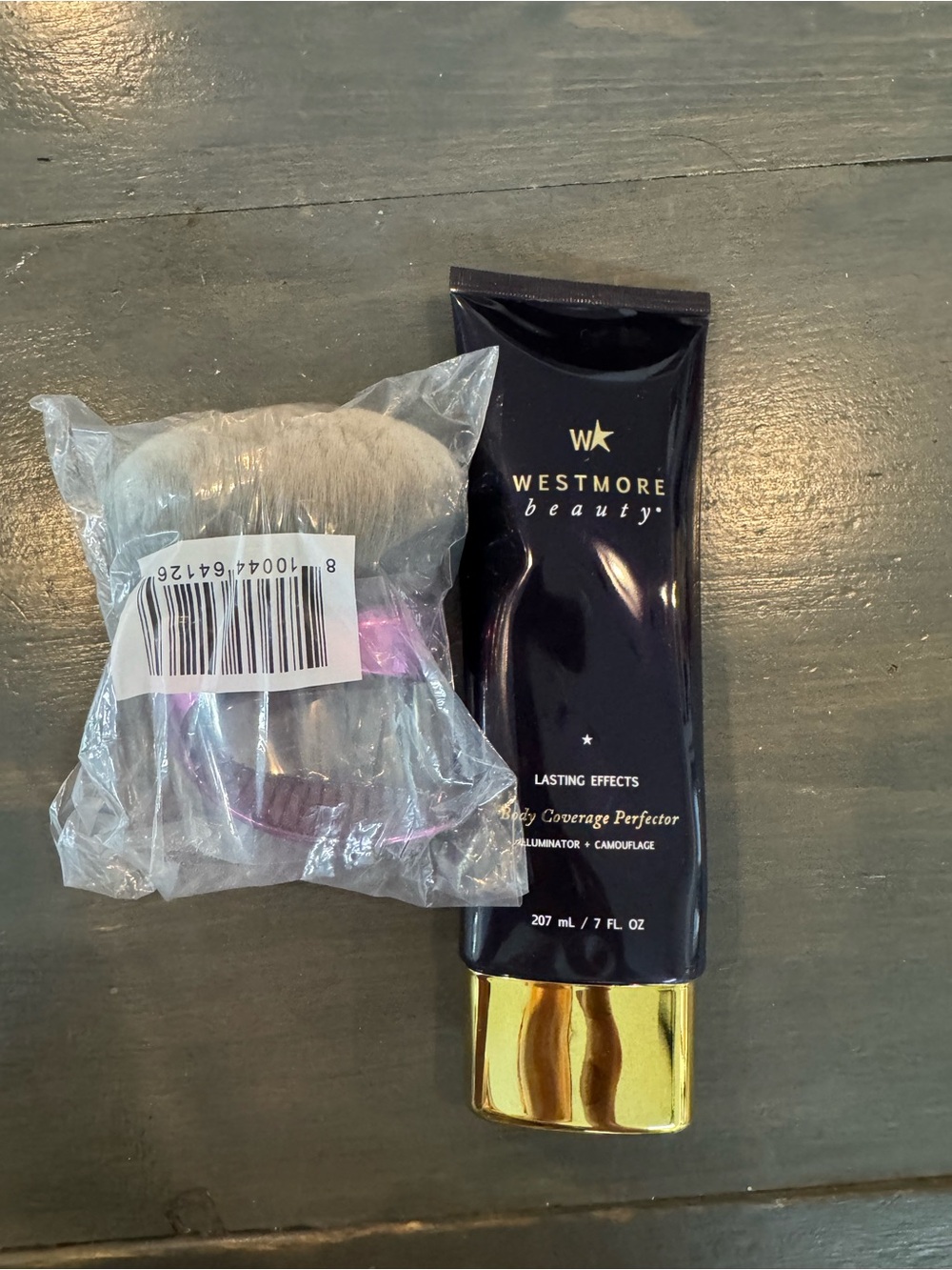 Westmore Beauty Lasting Effects Body Coverage Perfector - Black & Gold